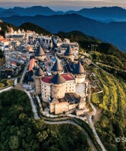 Ba Na Hills & Golden Bridge Tour